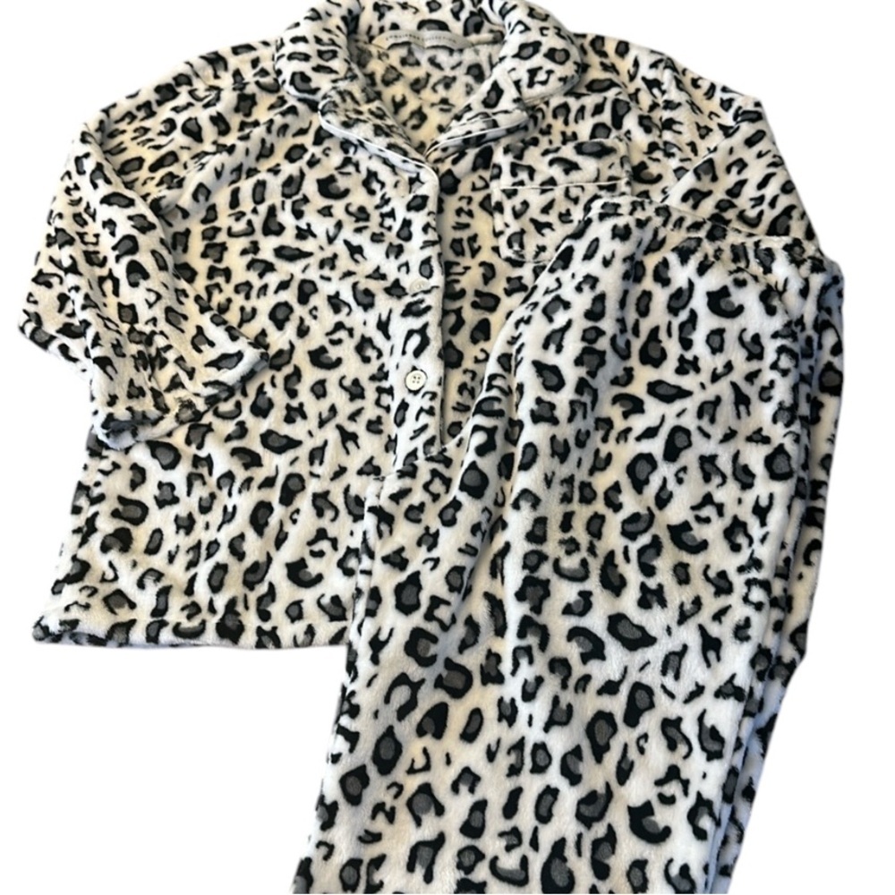 CONCIERGE Collection pajamas